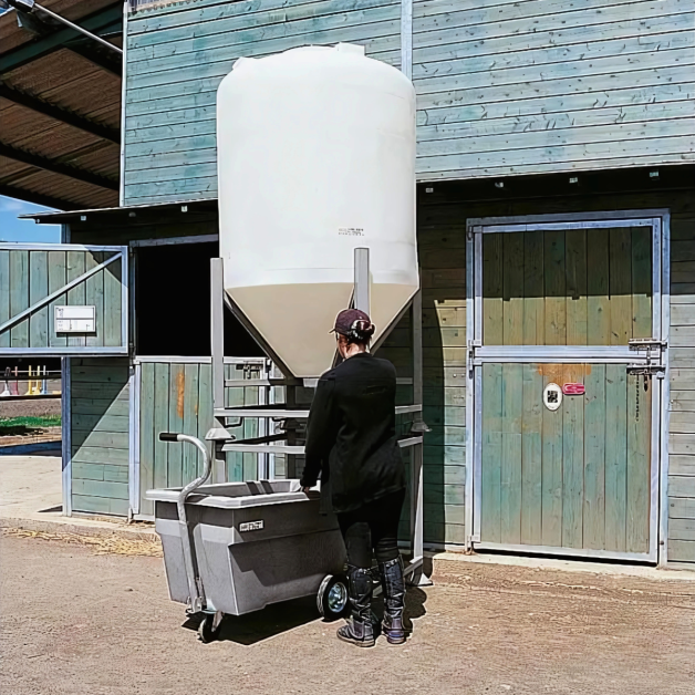 Silo à aliments sur châssis galvanisé