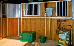 LAGEE HORSE EQUIPMENT