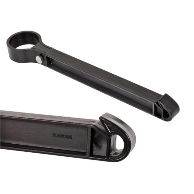 Isolateur à distance pour piquet de 4,8cm de diamètre Isolateur à distance pour piquet de 4,8cm de diamètre