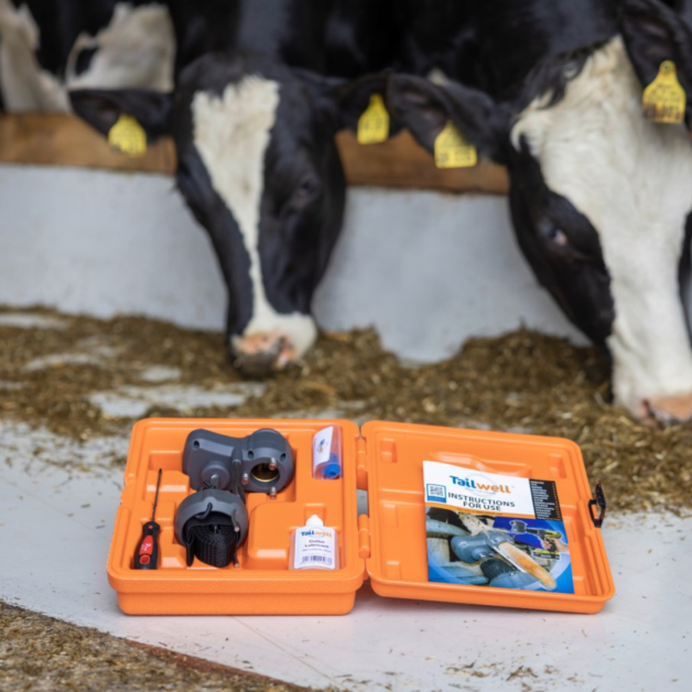 TailWell Cow Tail Trimmer TailWell Cow Tail Trimmer