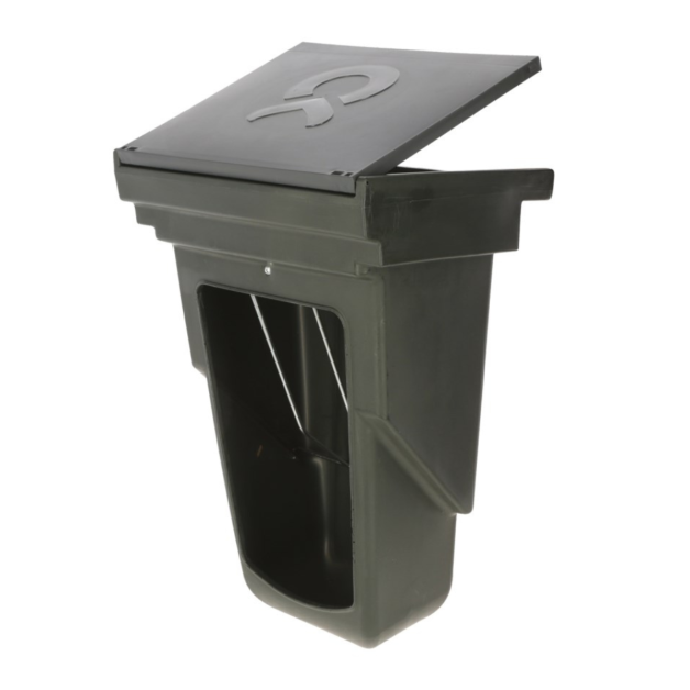 Calf feeder Calf feeder