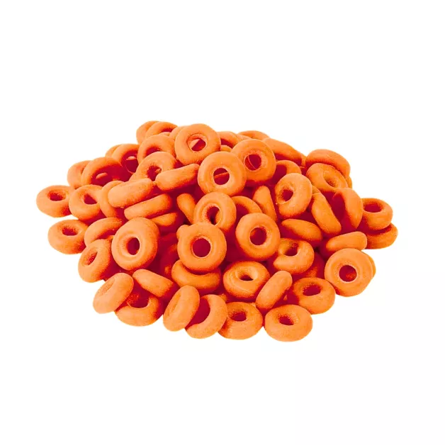 Het couperen van de staarten van foklammeren. Het couperen van de staarten van foklammeren.