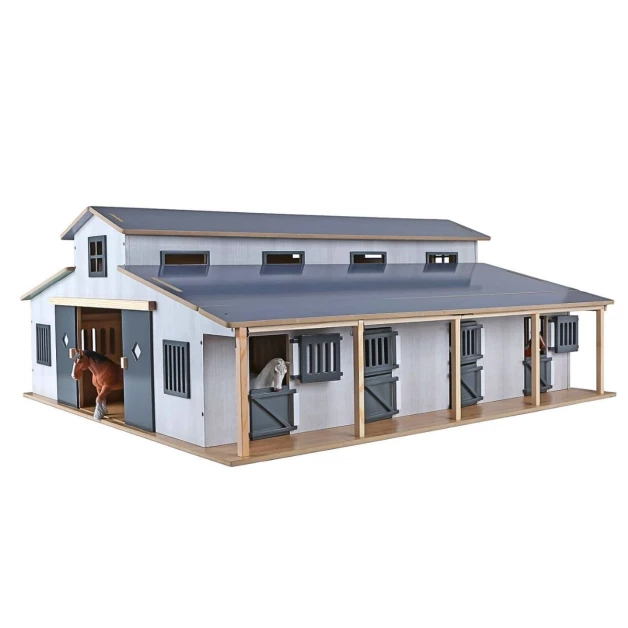 Grande écurie en bois avec boxes et paddock Grande écurie en bois avec boxes et paddock