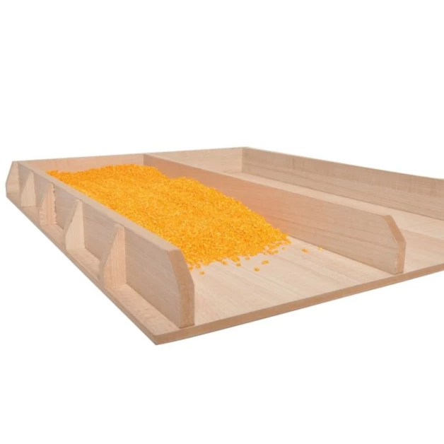 Fake corn grains Kids Globe (1:32)