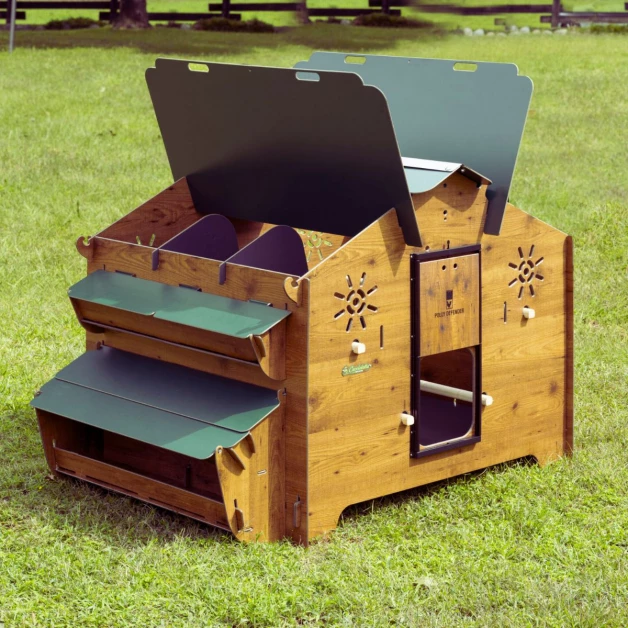 High-quality HPL chicken coop, red mite resistant