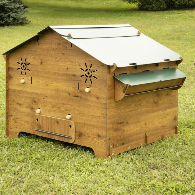HPL Farm XXL and Evolution Chicken Coop