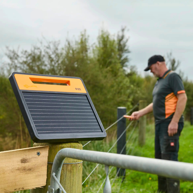 Gallagher solar energizers