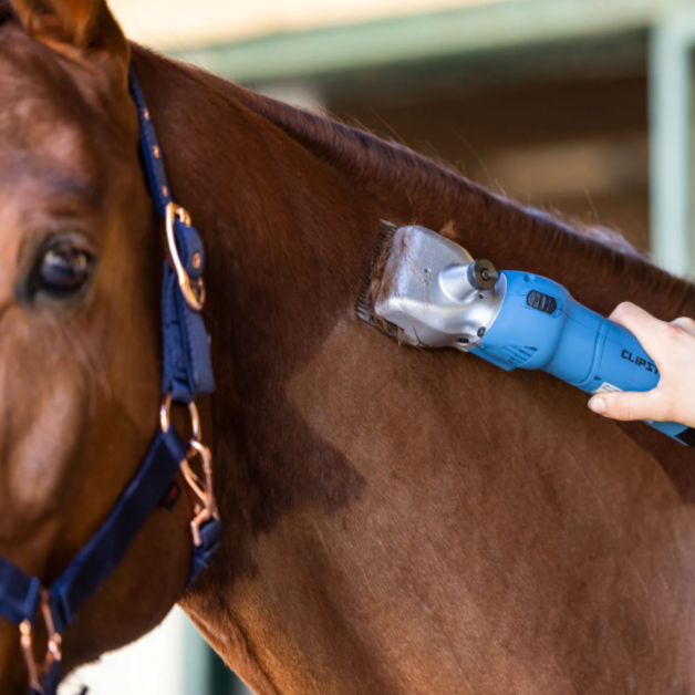 Cordless FarmClipper for cattle and horses
