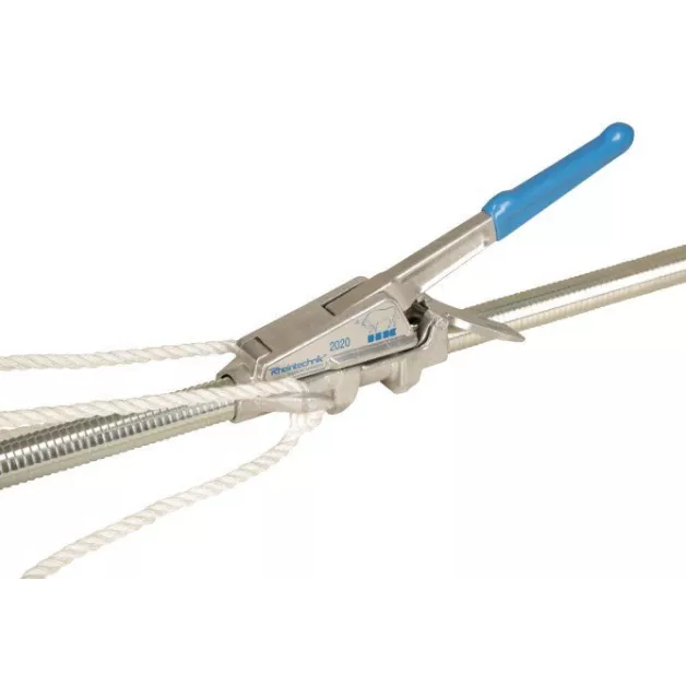 Calving pens for dairy and beef cattle Calving pens for dairy and beef cattle