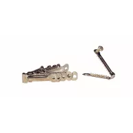 Wing clamps for chickens