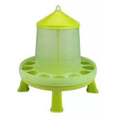 Trogvoeder op poten van groen plastic. Trogvoeder op poten van groen plastic.
