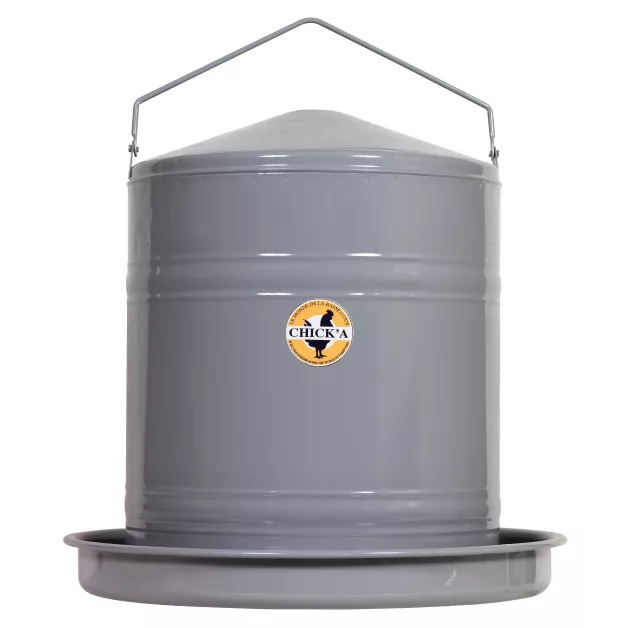 Drinkbak van metaal in grijs geëmailleerd plaatstaal.