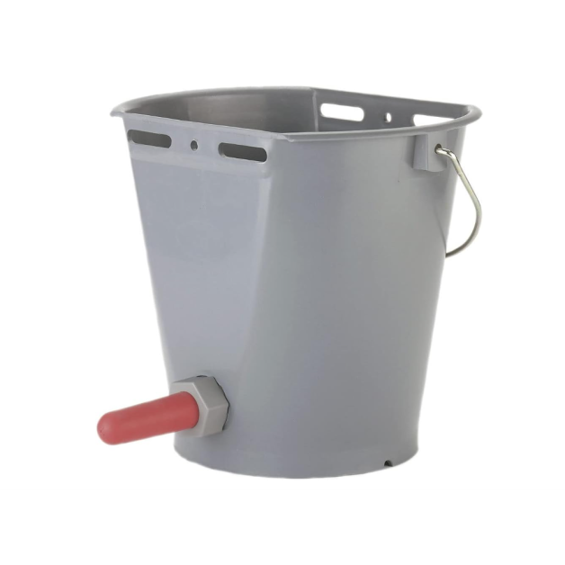 Bottle nipples, bucket, and floating nipples Bottle nipples, bucket, and floating nipples