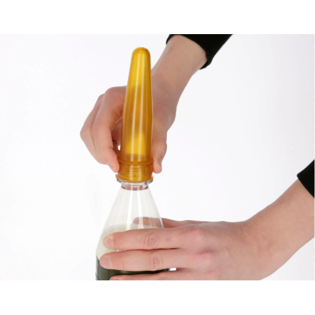 Bottle nipples, bucket, and floating nipples Bottle nipples, bucket, and floating nipples