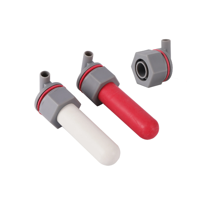 Seau en plastique gris biberon veau 8 litres et ses accessoires Seau en plastique gris biberon veau 8 litres et ses accessoires