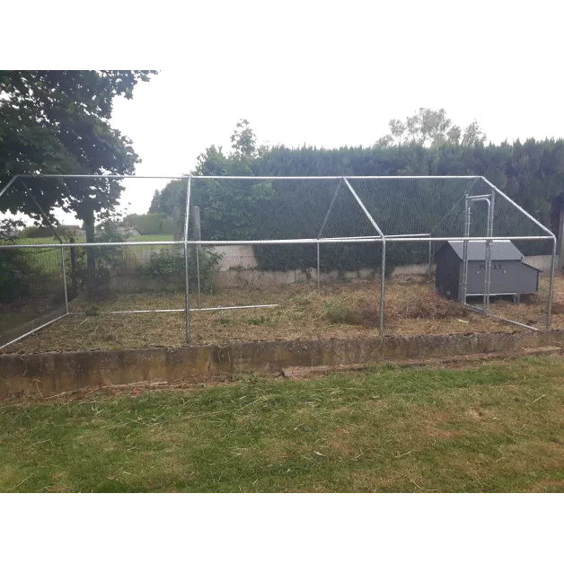 Grote ren voor kippen en ander pluimvee van 12 m².