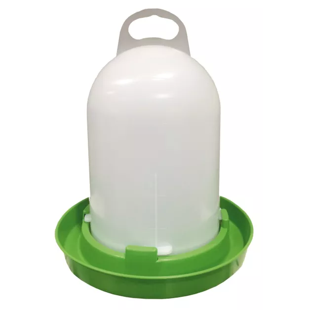 Milieuvriendelijke drinkbakken voor pluimvee Milieuvriendelijke drinkbakken voor pluimvee