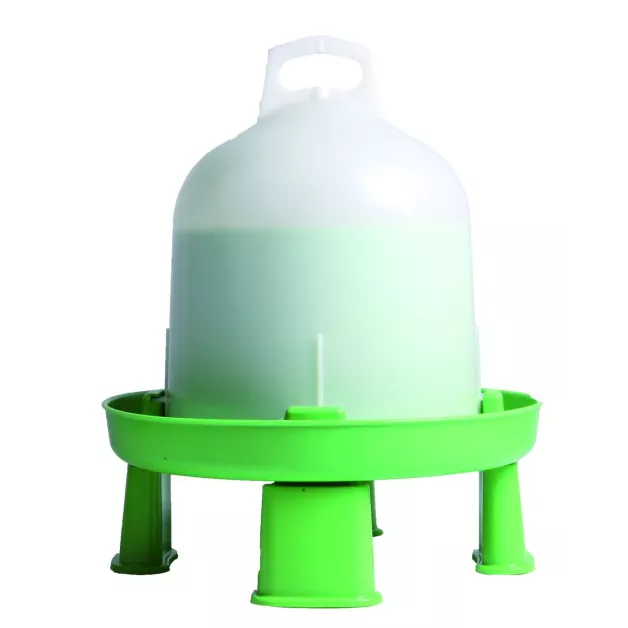 Milieuvriendelijke drinkbakken voor pluimvee Milieuvriendelijke drinkbakken voor pluimvee