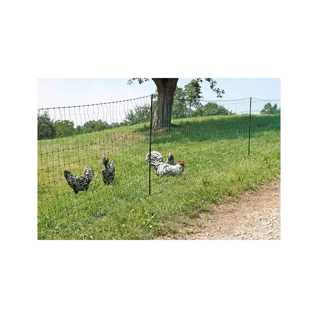 Enclosure pack: gate, 25 or 50-meter net, and solar energizer Enclosure pack: gate, 25 or 50-meter net, and solar energizer