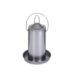 Verzinkte metalen drinkbak voor kippen Verzinkte metalen drinkbak voor kippen