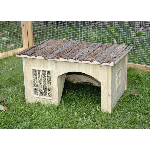 Wooden playhouse and resting area for rodents