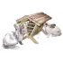 Wooden hay rack : Model:On foot