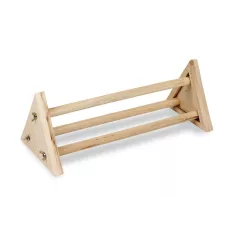 Kippenzitstok voor kuikens om op de grond te plaatsen. Kippenzitstok voor kuikens om op de grond te plaatsen.