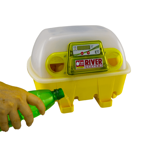 Broedmachines voor 12, 24 en 49 eieren automatisch River