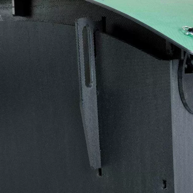 Poulailler iglou-écodesign sur pieds en plastique recyclé impérissable