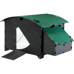 Igloo-ecodesign chicken coop on legs made of imperishable recycled plastic Igloo-ecodesign chicken coop on legs made of imperishable recycled plastic