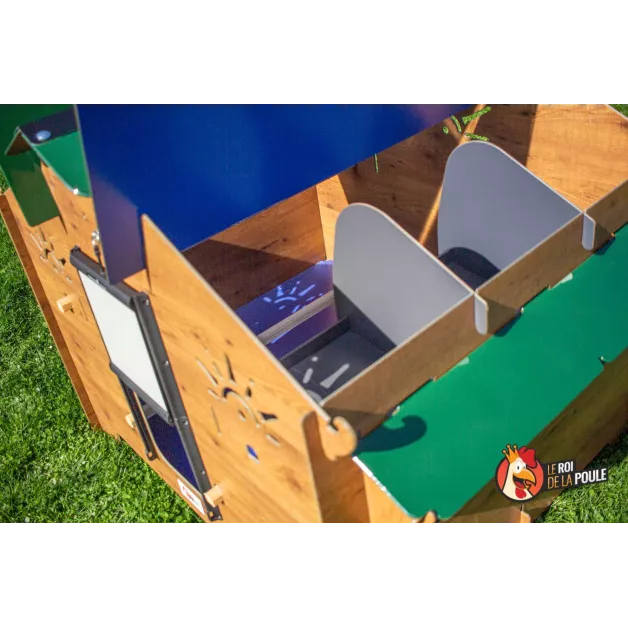 Poulailler en HPL haute qualité anti poux rouges