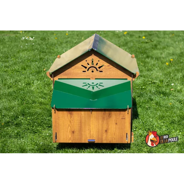 Kippenhok van hoogwaardig HPL, bestand tegen bloedluizen.