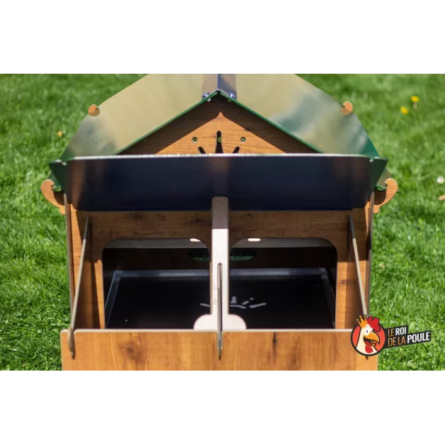 Poulailler en HPL haute qualité anti poux rouges
