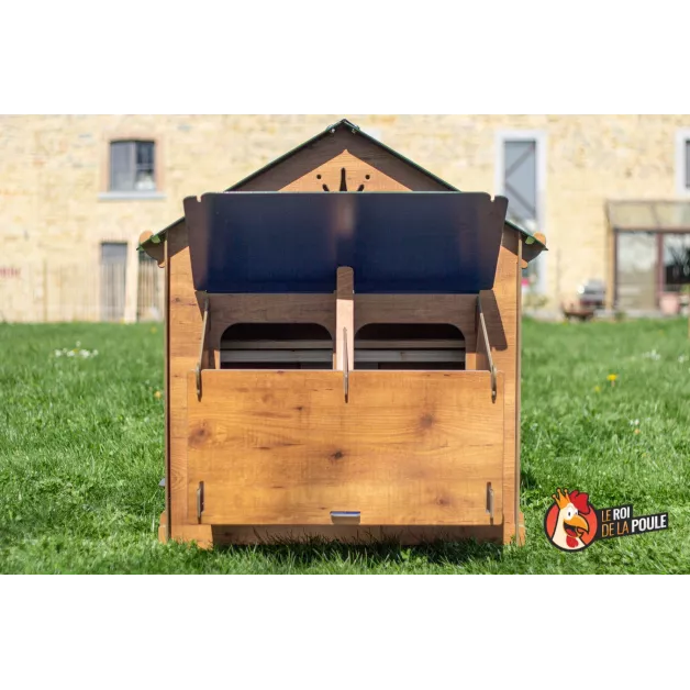 Kippenhok van hoogwaardig HPL, bestand tegen bloedluizen.