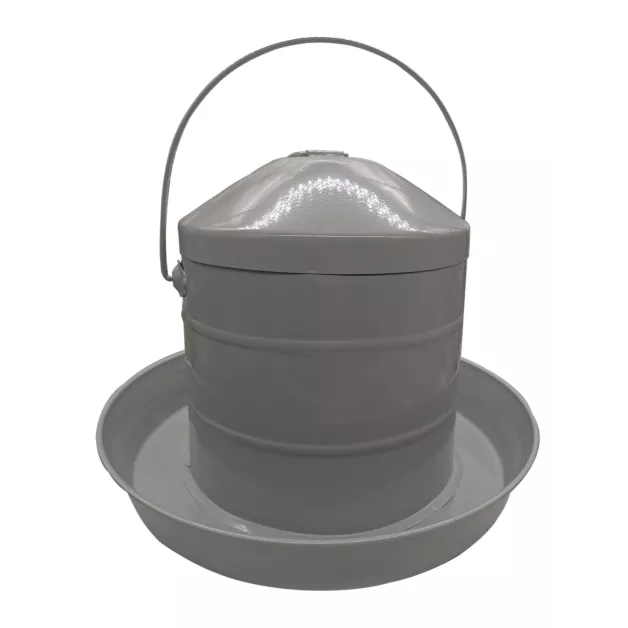 Verzinkte metalen drinkbak voor kippen Verzinkte metalen drinkbak voor kippen