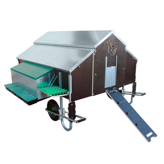 Complete mobile chicken coop for 25 hens