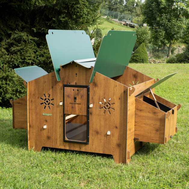 Kippenhok van hoogwaardig HPL, bestand tegen bloedluizen.