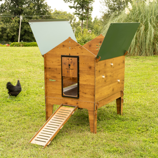 PILOTIS POUR POULAILLER EN HPL AVEC TIROIR PILOTIS POUR POULAILLER EN HPL AVEC TIROIR