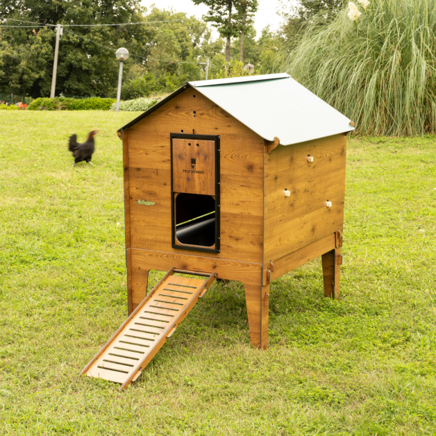 PILOTIS POUR POULAILLER EN HPL AVEC TIROIR PILOTIS POUR POULAILLER EN HPL AVEC TIROIR
