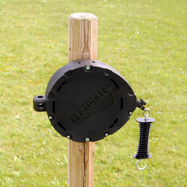 Barrière enrouleur électrifiable