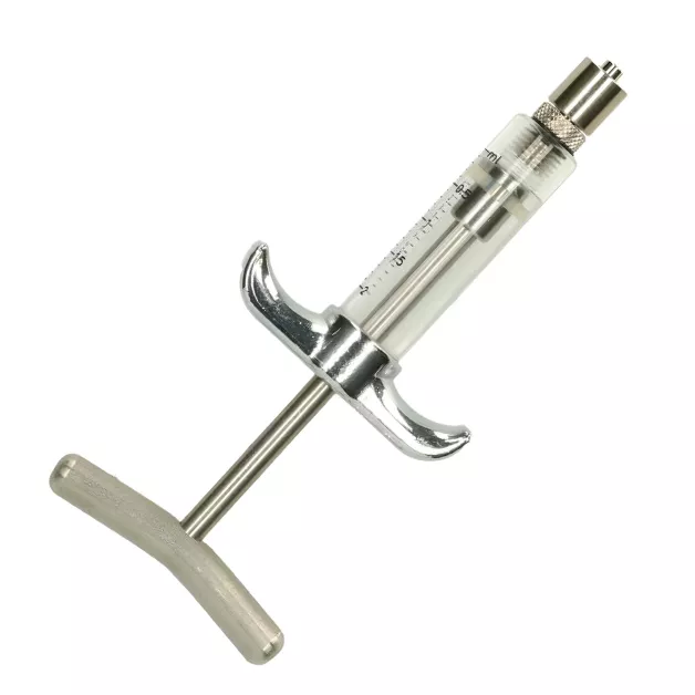 Veterinary syringes