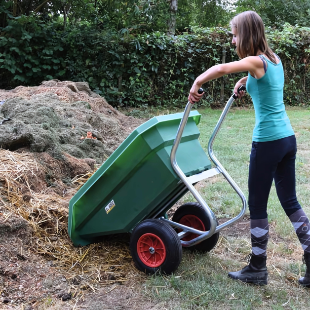 Tipping wheelbarrow La Gée
