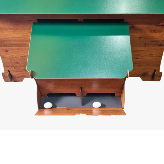 Poulailler en HPL haute qualité anti poux rouges