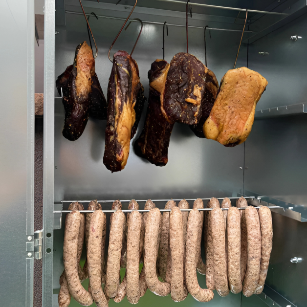 Grote Metalen Rookoven met 4 Niveau's Grote Metalen Rookoven met 4 Niveau's