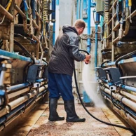 How do waterproof work clothes improve the daily lives of farmers during the cleaning of agricultural buildings? How do waterproof work clothes improve the daily lives of farmers during the cleaning of agricultural buildings?