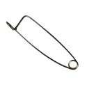 The translation of "Épingle de bouclement" from French to English is "Closure pin."
