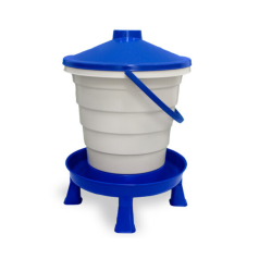 Seau-abreuvoir pour volailles avec anse Seau-abreuvoir pour volailles avec anse