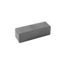 Sorry, the given text "Aimant nu les 12" does not form a coherent sentence in French, so it might not translate directly into a